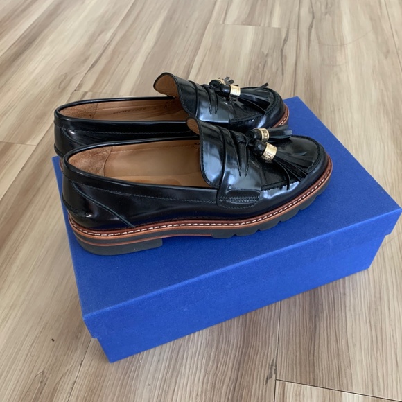 Stuart Weitzman Women's Manila Slip-On Loafer - Picture 3 of 5